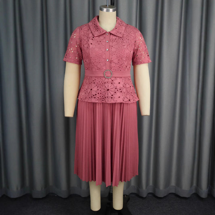 Ärmelloses Damen Sommerkleid im Vintage-Stil, knielang, mit detailreicher Blumenstickerei für elegante Freizeitmode.