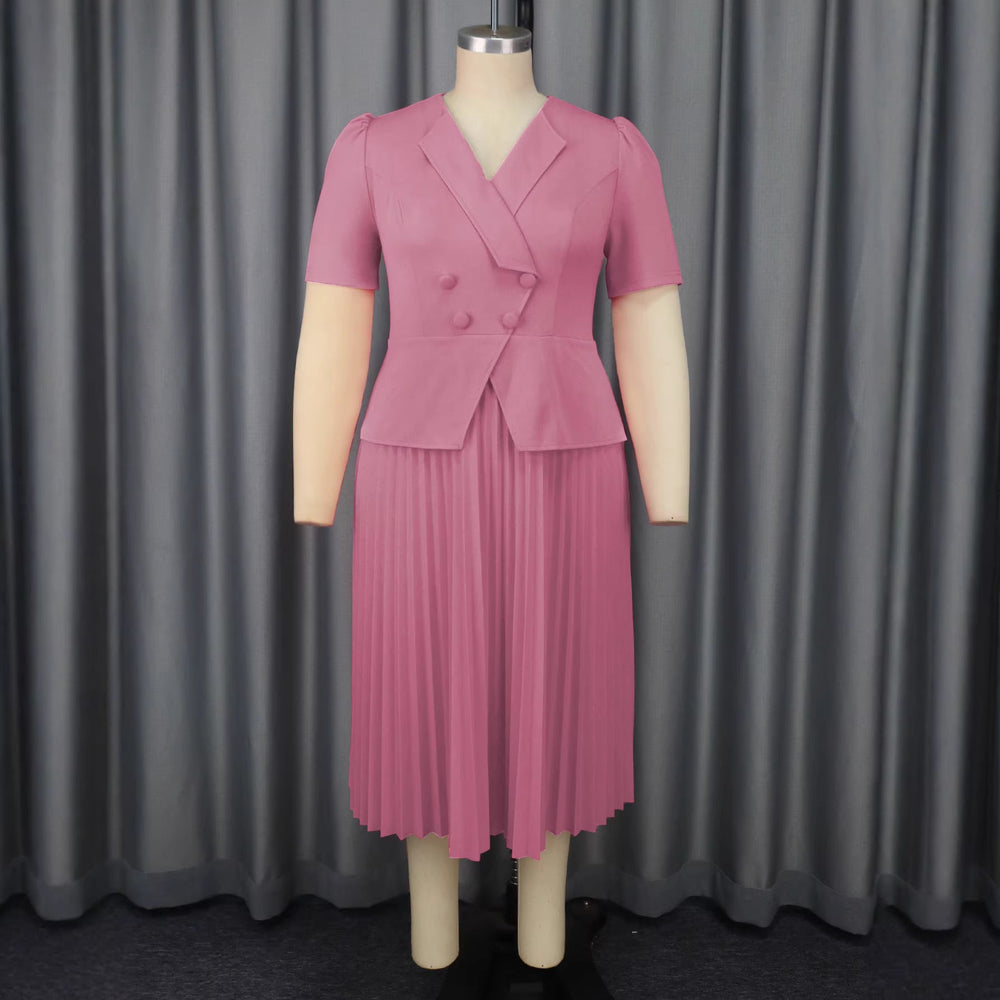 Schickes kurzärmeliges Blazerkleid in Rosa mit Faltenrock. Ein vielseitiges Damenkleid für Sommer & Büro.