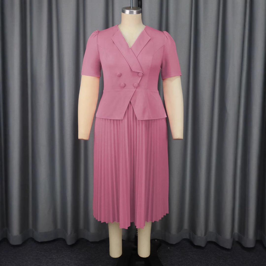 Schickes kurzärmeliges Blazerkleid in Rosa mit Faltenrock. Ein vielseitiges Damenkleid für Sommer & Büro.