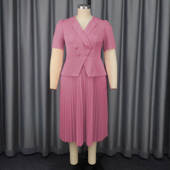 Schickes kurzärmeliges Blazerkleid in Rosa mit Faltenrock. Ein vielseitiges Damenkleid für Sommer & Büro.