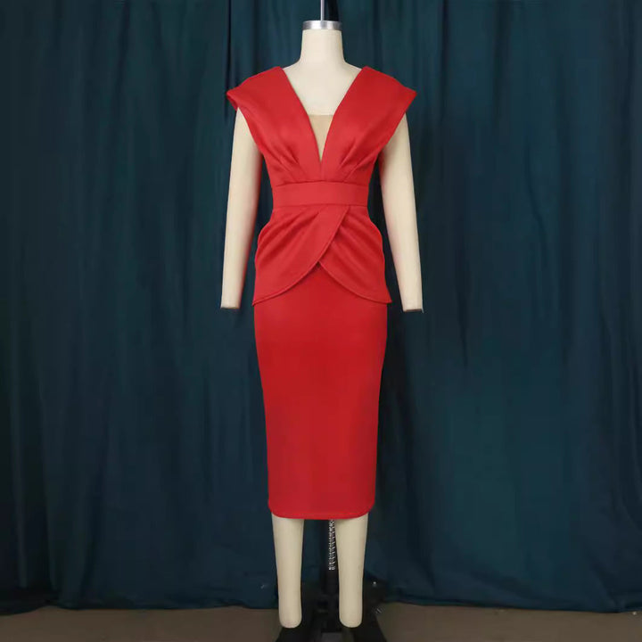 Damen Abendkleid in Wickeloptik, V-Ausschnitt, tailliert. Perfekt für festliche Events & besondere Anlässe.