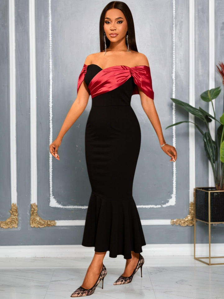 Modernes schulterfreies Rüschenkleid für Damen, elegantes figurbetontes Maxikleid, stilvoll für Abend und Event.