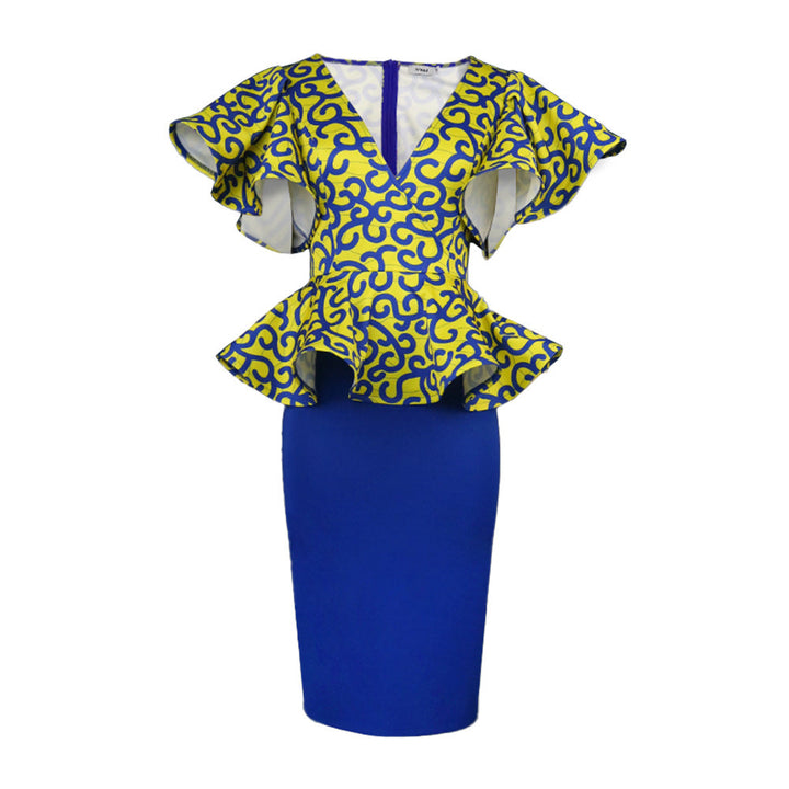 Blaues schulterfreies Damen Peplum-Oberteil mit Blumenmuster. Elegantes Sommer-Top für feminine Frühlings-Fashion.