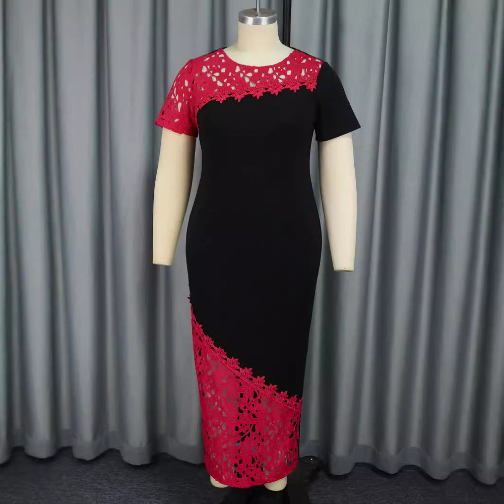 Damen Spitzenkleid mit Rüschen und Rundhals. Romantisches Abendkleid, ideal für Partys & festliche Anlässe.