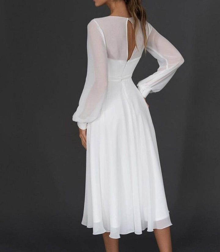 Festliches weißes Midikleid für Damen, elegantes Flatterkleid mit V-Ausschnitt und langen Ärmeln für Partys.