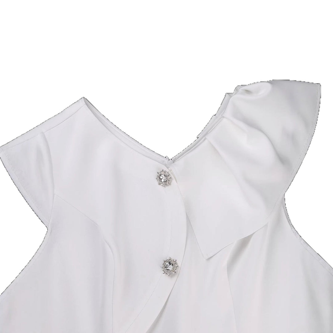 Festliches weißes Damen Wickelkleid mit Rüschen und Glanz-Knöpfen. Ideal als Abendkleid oder elegantes Partykleid.