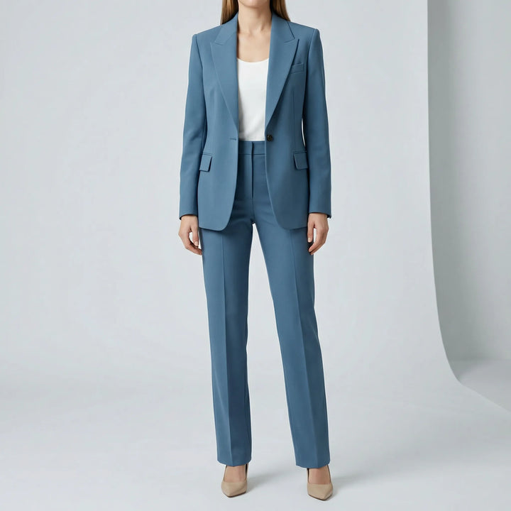 Weiches, elegantes Damenset Sofie. Bequemer Freizeitanzug für Damen, perfekt als Loungewear oder Alltagskleidung.