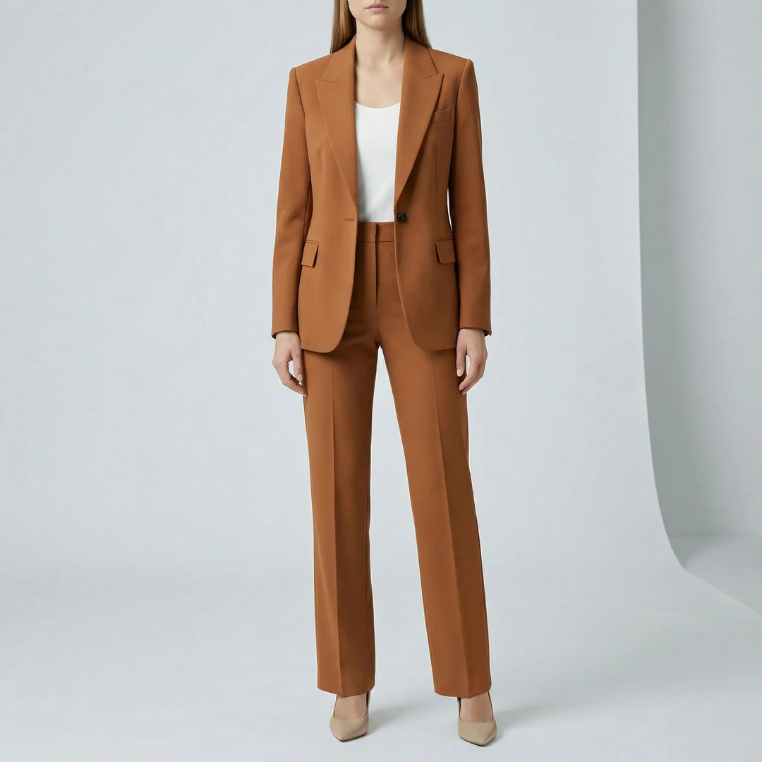 Komplettes elegantes Damenset Sofie. Zweiteiler mit Oberteil & Hose, bequem & stilvoll für moderne Damenmode.
