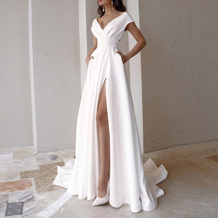 Elegantes Damen Sommerkleid, vielseitig und schmeichelhaft. Modisches Frauenkleid für Freizeit, Party & festliche Anlässe.