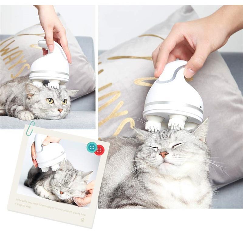 Haustier genießt entspannende Massage mit dem elektrischen Katzenmassager, fördert Wohlbefinden.