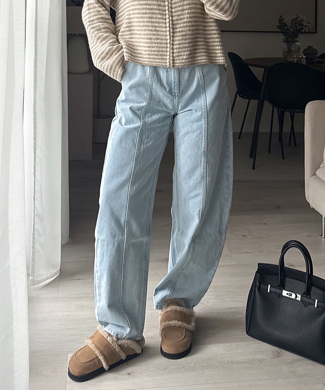 Helle Damen Barrel Jeans im angesagten Loose Fit. Müheloser Stil & hoher Tragekomfort für jede Frau.