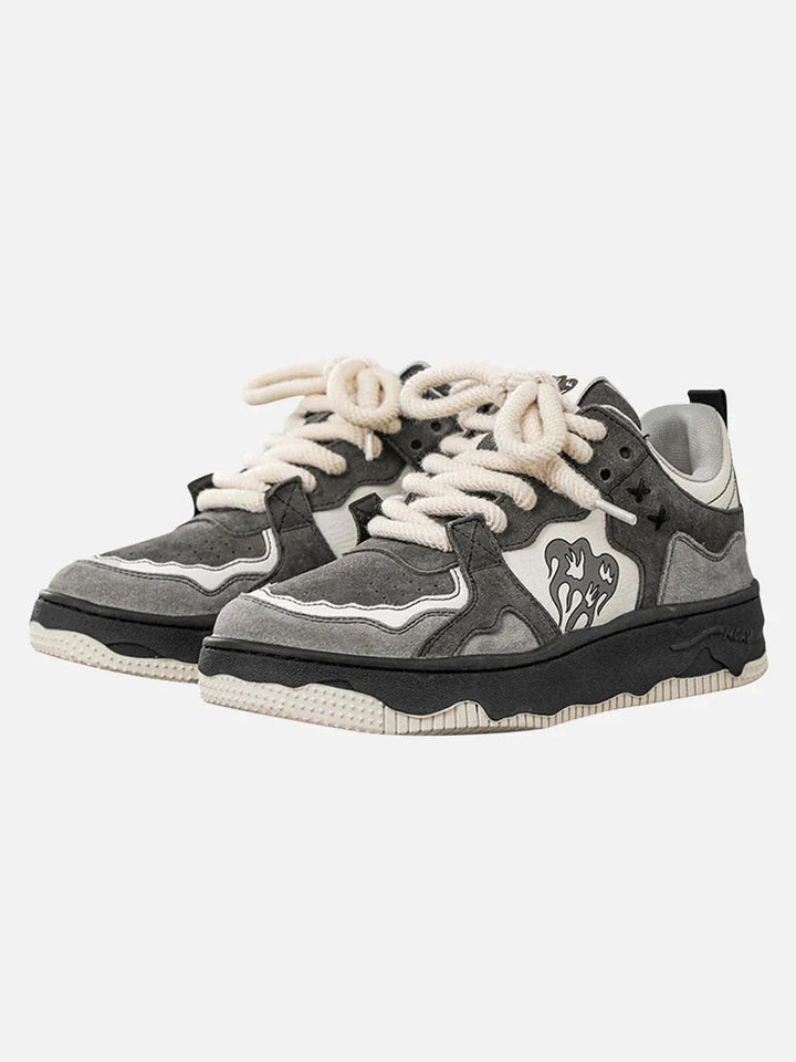 Elian Vintage Herren Skateschuhe in Grau. Klassische Retro Sneaker für Freizeit & Streetwear mit modernem Komfort.