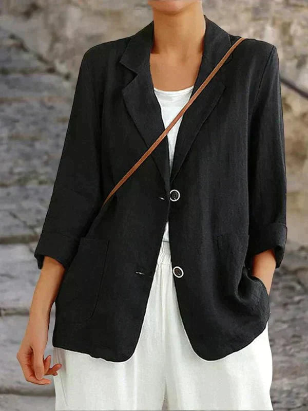 Vielseitiger Damen Blazer in entspannter Passform. Klassische Eleganz für Business und Casual Outfits.