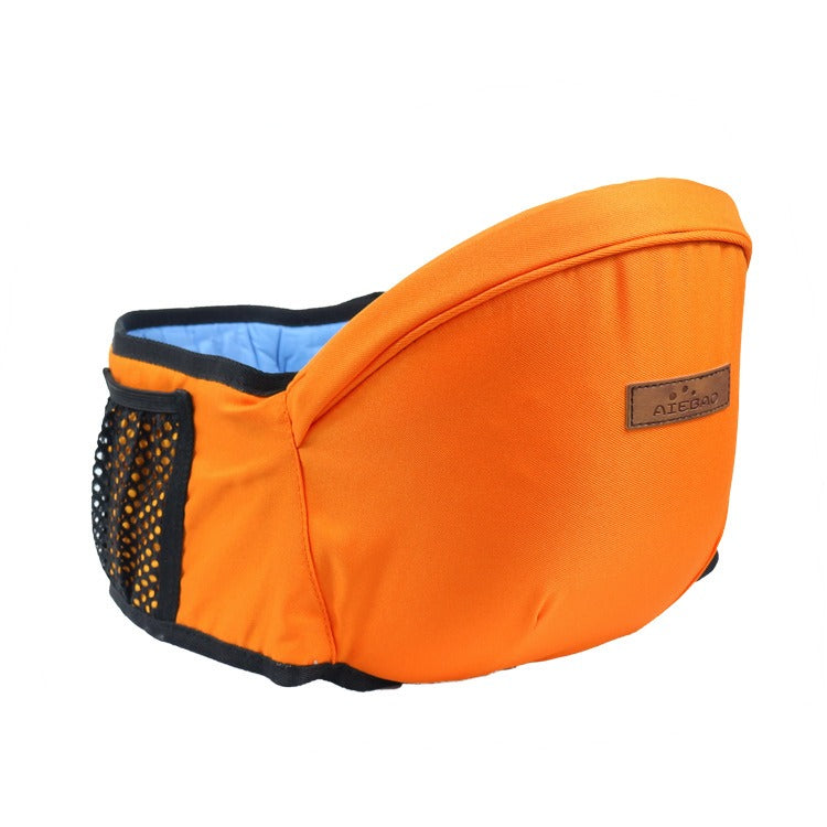 Detailaufnahme: Verstellbare Gurte des ergonomischen HugEase Baby Hüfttragers für individuelle Passform.