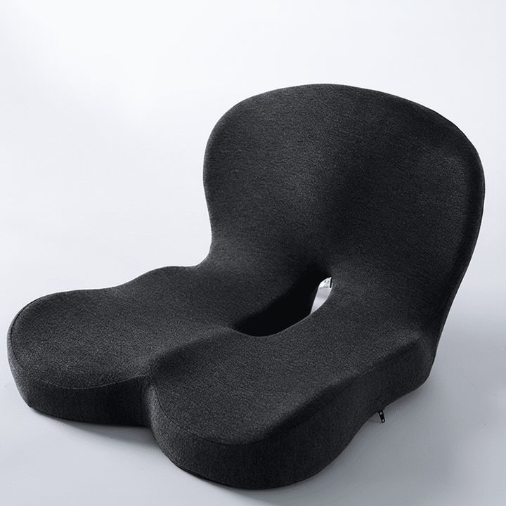 Rutschfestes ergonomisches Memory Foam Sitzkissen für stabilen Halt und verbesserten Sitzkomfort.