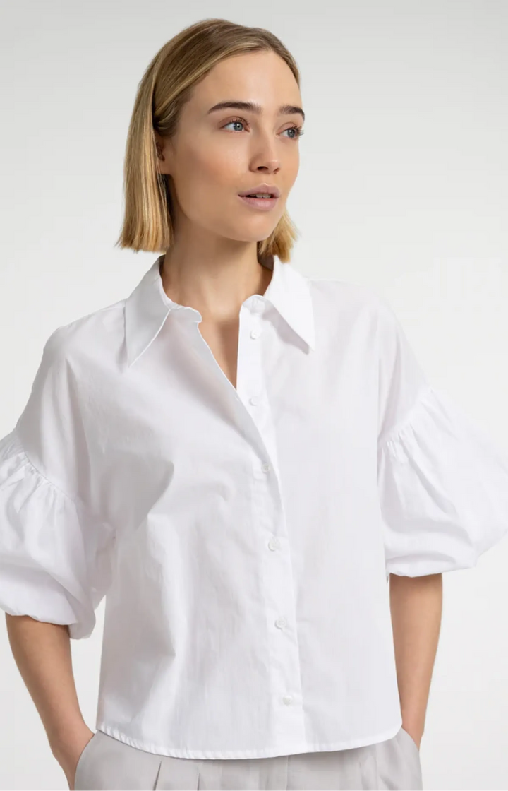 Bequeme & stylische Damen Oversize-Bluse mit Ballonärmeln; perfekt für elegante Casual-Looks.