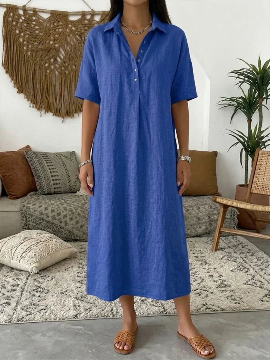 Komfortables Damen Calyra Midikleid mit Polokragen. Lässiger Schnitt für Stil & Wohlbefinden im Sommer.