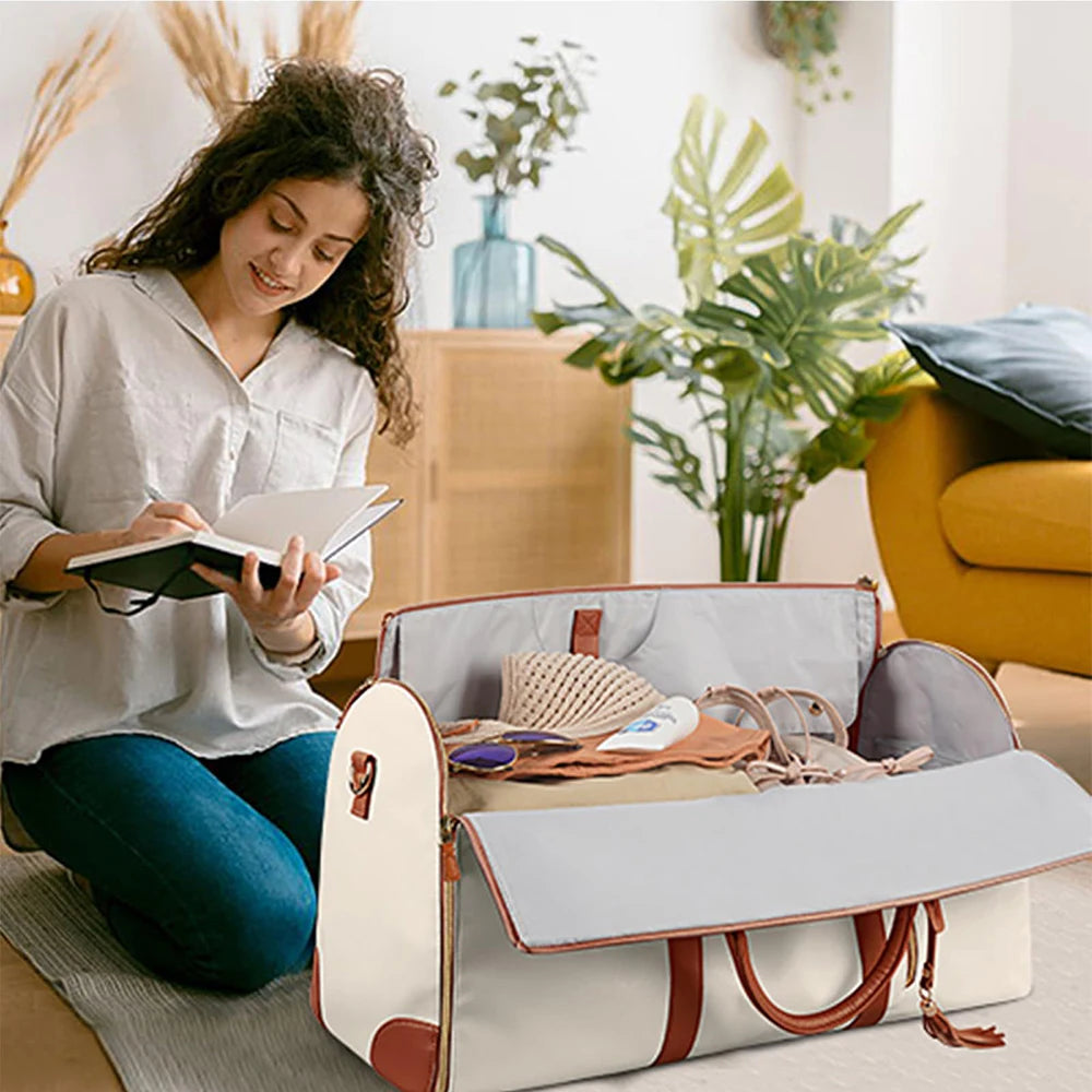 Stilvolle Reisetasche mit cleverer Organisation, perfekt für stressfreies und elegantes Reisen.