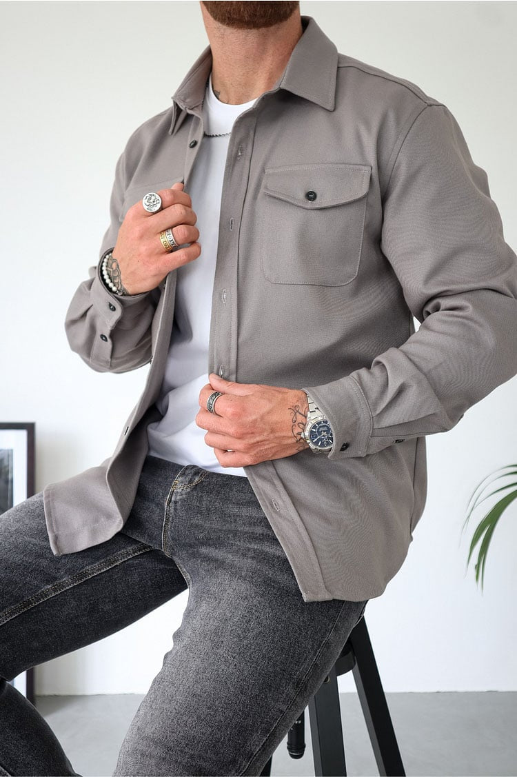 Stylische Herren Übergangsjacke, Hemdjacken-Stil, Slim Fit, für den lässigen Smart Casual Look.