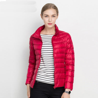 Warme Damen Winterjacke Alina, federleicht; perfekte Oberbekleidung für kalte Tage.