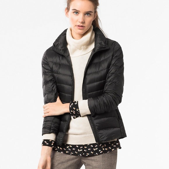 Stilvolle Damen Herbstjacke Alina; moderne Steppjacke für einen eleganten Look.