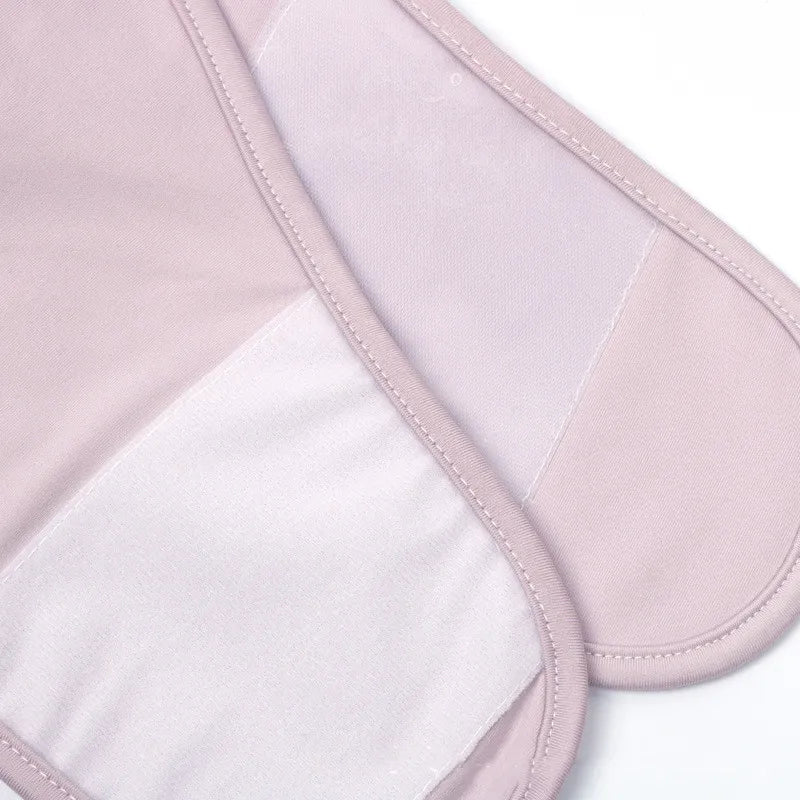 Ideales Geschenk für junge Eltern: Baby Wickeltuch für Neugeborene, sanft, bequem & wichtig für Babypflege.