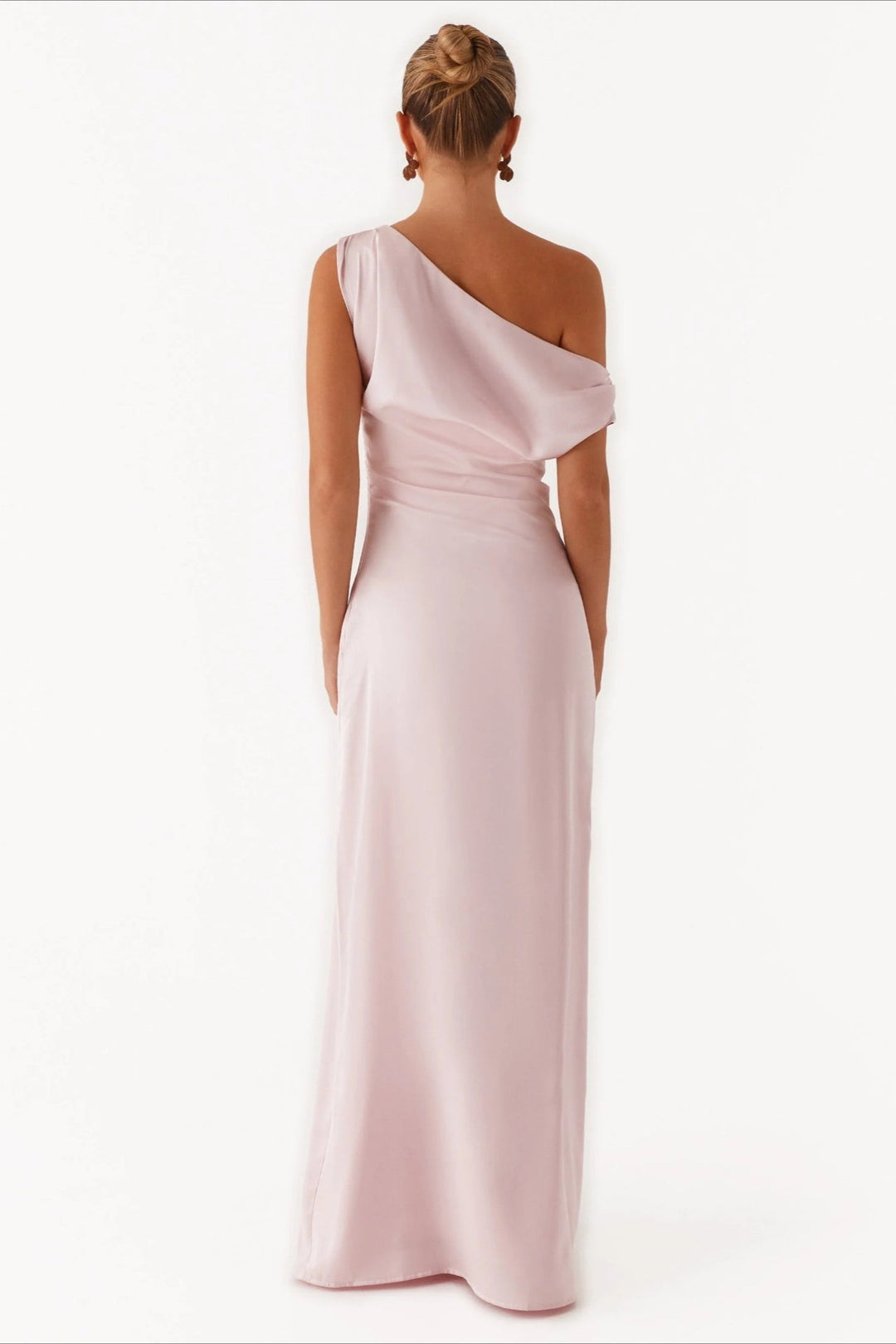 Fließendes Damen Maxikleid, perfekt für Abendmode, Cocktailpartys und elegante Hochzeitsgast-Looks.