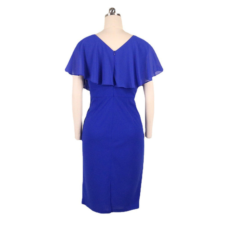 Festliches Damen-Abendkleid, figurbetont mit Rüschen-Detail, perfekt für elegante Anlässe, Partys und Feste.