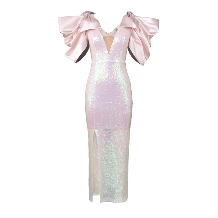 Elegantes Abendkleid für Damen, figurbetont, mit glamourösem Schimmer für Gala & Party.