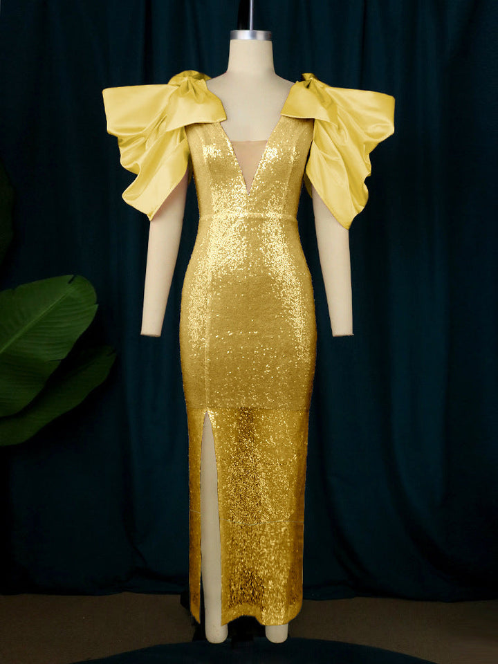 Figurbetontes Damen-Glamourkleid, schimmernd, mit V-Ausschnitt für besondere Anlässe.
