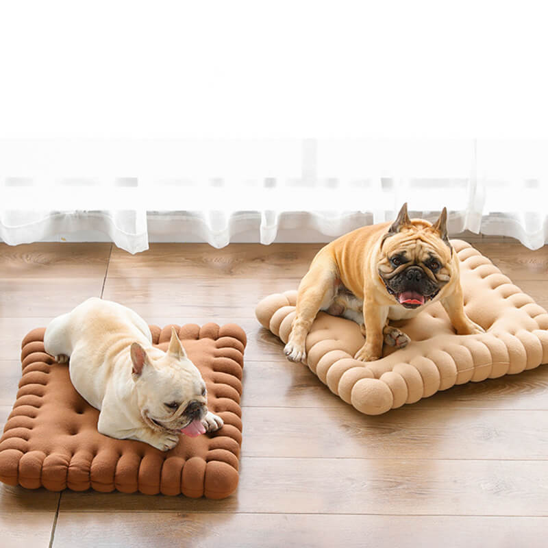Flauschiges Hundebett in Keksform, weich & gemütlich. Perfekter Schlafplatz für Hunde & Welpen.