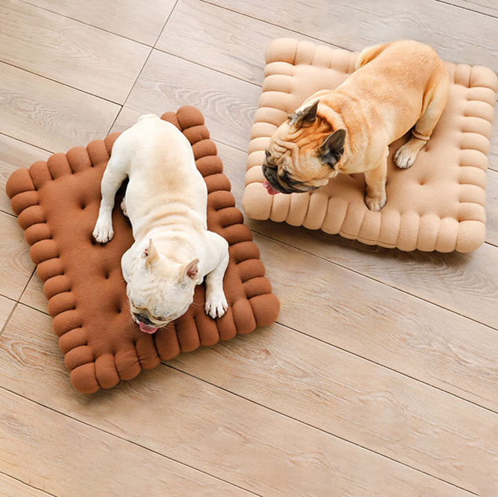 Weiches Hundebett in süßer Keksform. Bequeme Hundeliege, ideal für jeden Schlafplatz.
