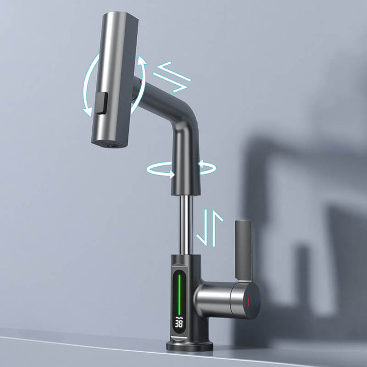 Robuster Wasserhahn für die Küche mit flexibler Auslauf, ausziehbarer Brause & Temperaturdisplay.