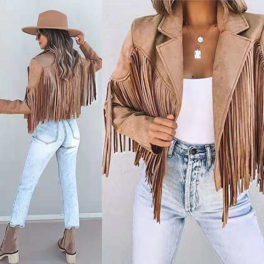 Damen Fransenjacke Rosy, trendiger Western-Look für Herbstmode. Stilvoll und vielseitig.