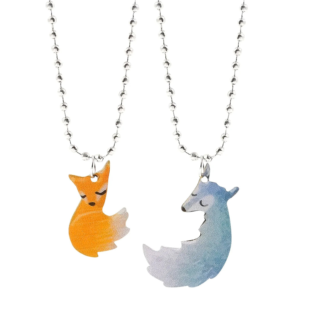 Hochwertige Edelstahl Partnerkette mit Fuchs-Wolf-Motiv, langlebiger Symbolschmuck für unvergessliche Liebesmomente.