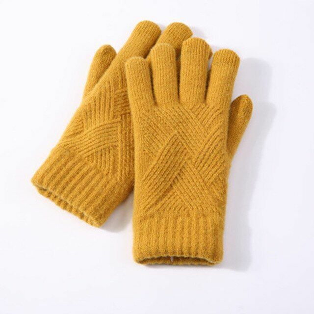 Warme Strickhandschuhe für Damen, kuschelig und stylisch. Ideales Winter-Accessoire für jeden Look.