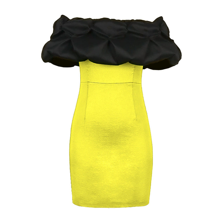 Gelbes Eleganzkleid für Damen, figurbetont mit asymmetrischem Schnitt & voluminösen Rüschen. Ein modernes Festkleid.