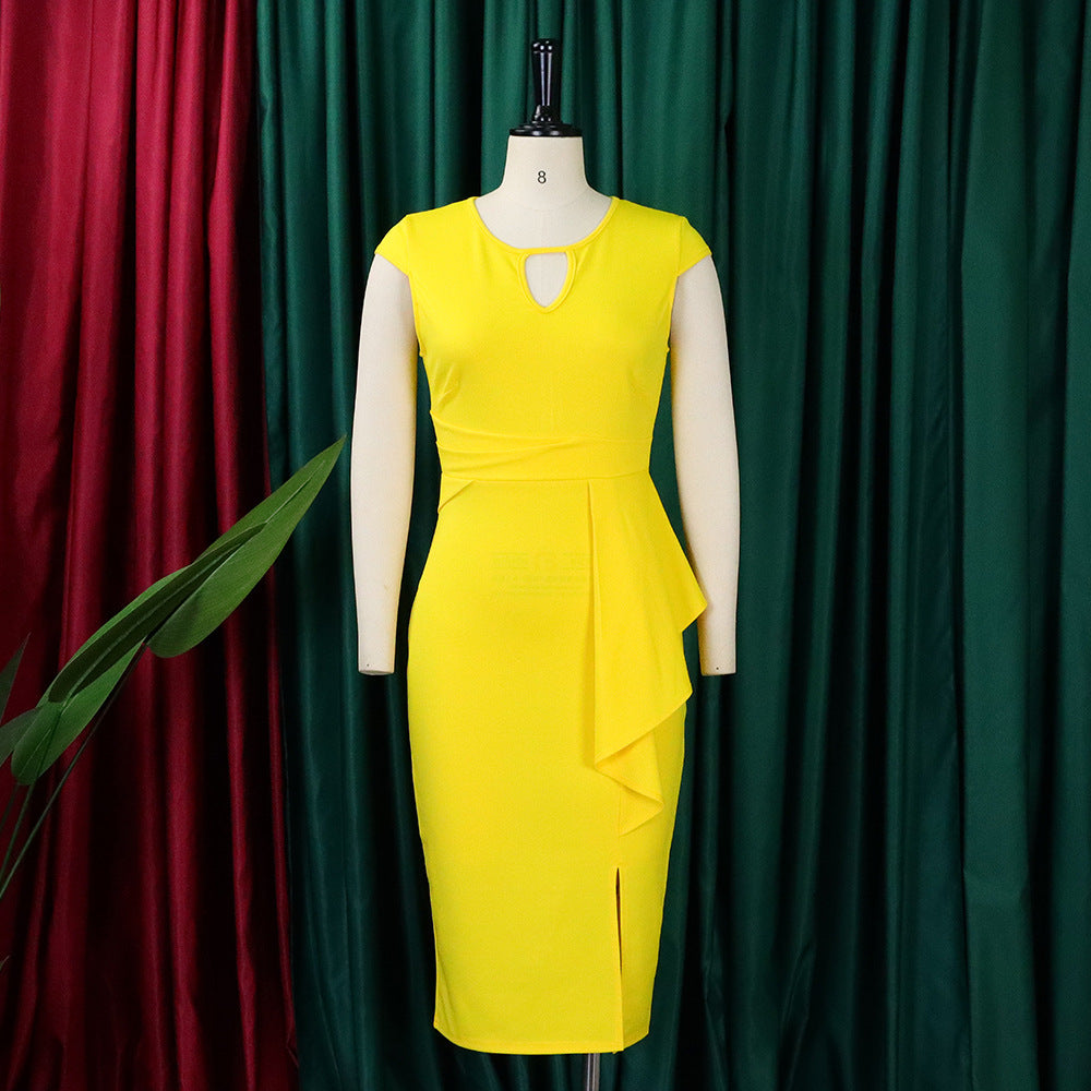Zeitloses asymmetrisches Übergröße Kleid für Damen, ärmellos & elegant, für jede Garderobe.