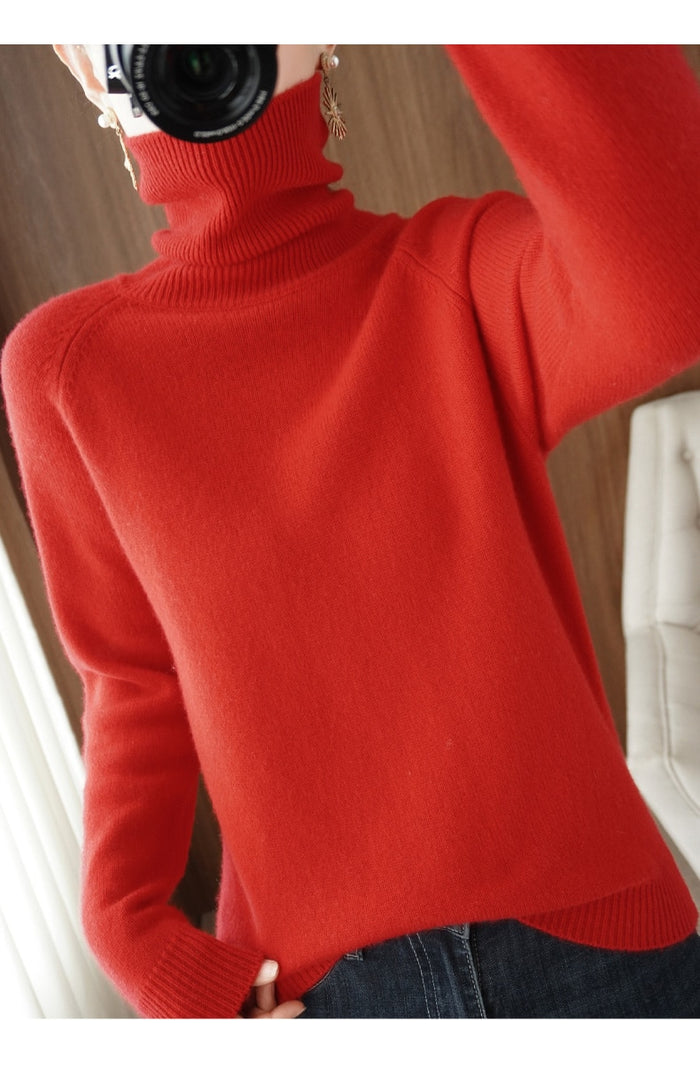 Nahaufnahme des weichen Damen Kuschelpullovers, zeigt die gemütliche Textur & hochwertige Verarbeitung.