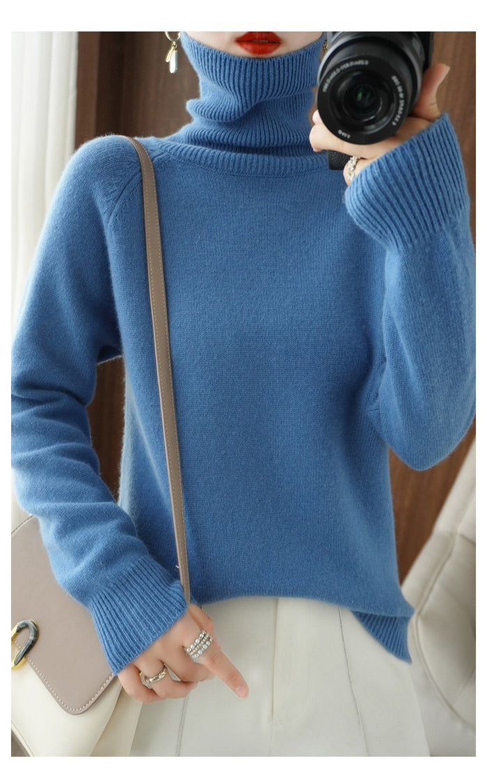 Stilvoller Damen Kuschelpullover in neutraler Farbe, gemütlich & warm, perfekt für die kalte Jahreszeit.