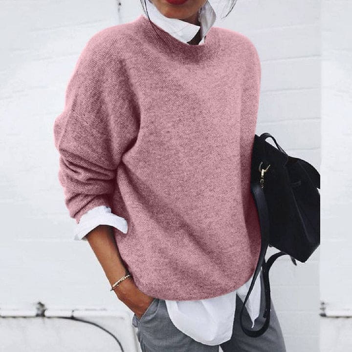 Modischer Damen Oversize Pullover im Herbst Winter Stil. Eleganter Sweater für gemütliche Alltag-Looks.