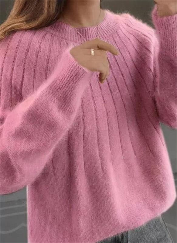 Warmer Damen Rundhals Strickpullover. Bequem & stilvoll für Casual-Looks in Herbst & Winter.