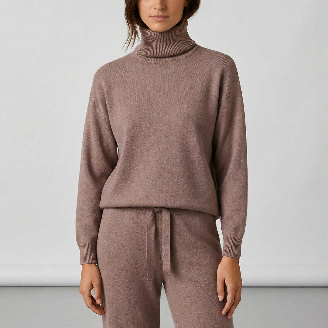 Modernes Damen Loungewear Outfit Set Alana, ein vielseitiger Zweiteiler für entspannte Freizeit und gemütliche Eleganz.
