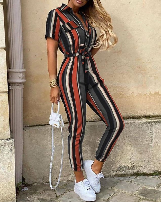 Vielseitiger Damen Overall mit Gürtel & weitem Bein, ideal für tagsüber und abends.