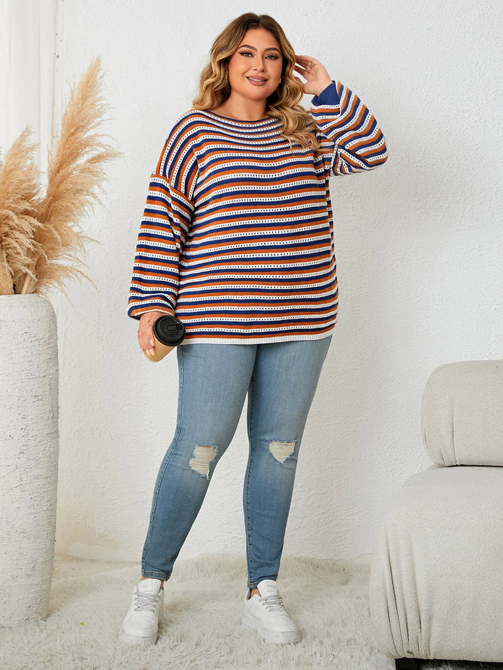 Gemütlicher gestreifter Damen Strickpullover Übergröße. Perfekt für entspannte Tage & Freizeit.