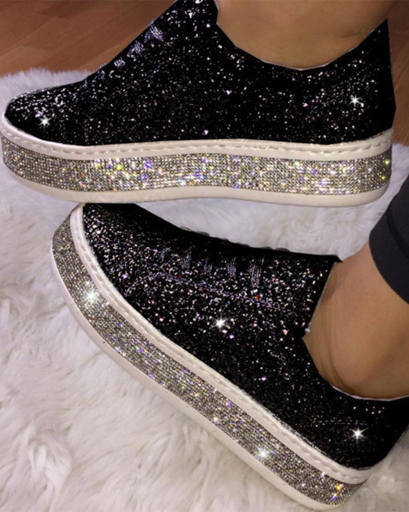 Schicke Plateau-Glitter Damensneaker "Sienna" mit funkelndem Design, perfekt für einen glamourösen Look.