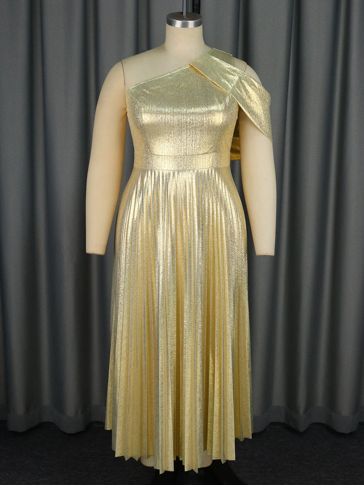 Asymmetrisches Damen Party Maxikleid, schimmerndes Gold, elegant geschnitten, ideal für Abendveranstaltungen.