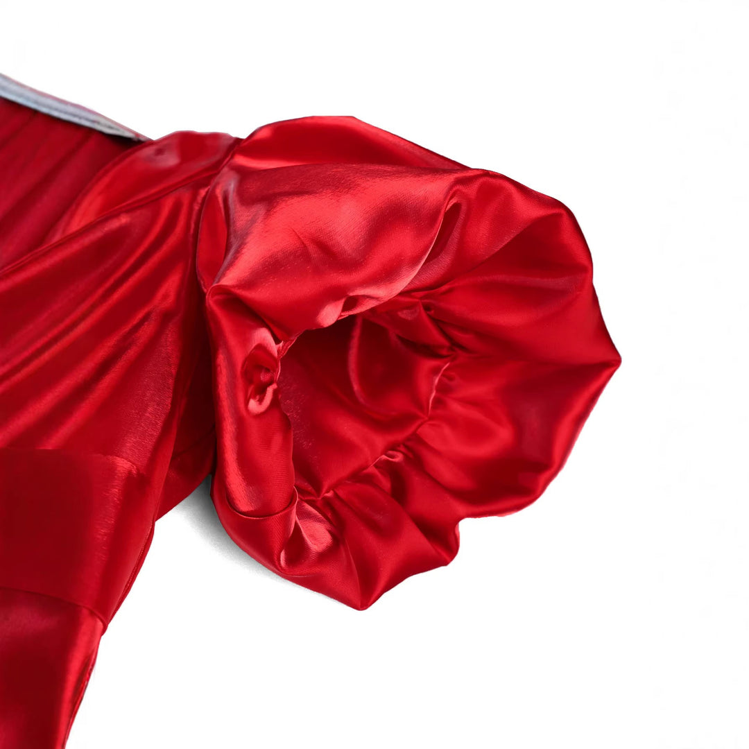 Funkelndes rotes Damen Ballkleid mit großen Puffärmeln und V-Ausschnitt, glamourös und festlich für Damen.