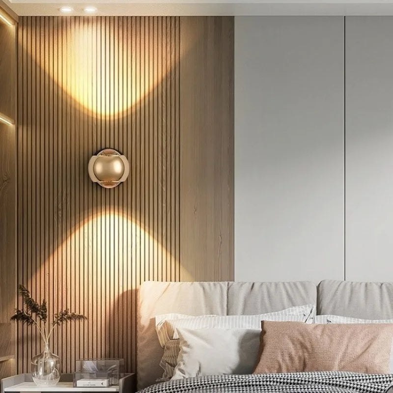 Vielseitige GlowWave LED Lampe als Ambiente Licht, perfekt für Wohnzimmer, Schlafzimmer und Dekoration.