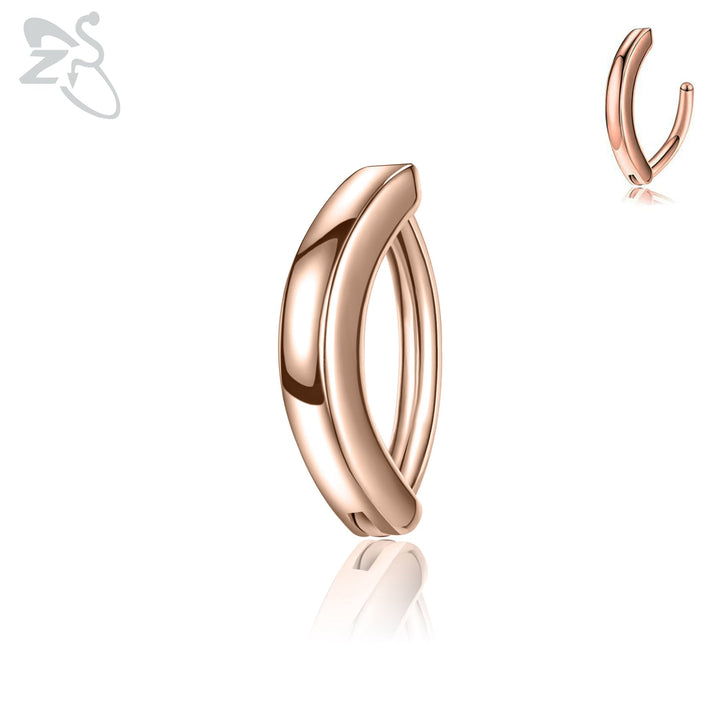 Edles roségoldenes Bauchnabelpiercing, Damenschmuck & Piercing mit funkelndem Glanz.
